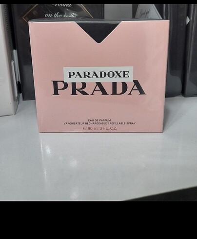 prada paradoxe parfum