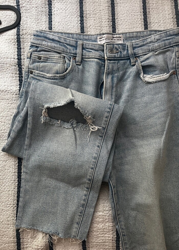 Stradivarius - Görsel 3