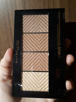 Maybelline bronzer palet