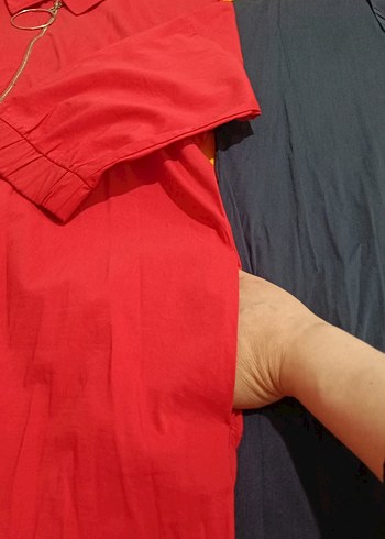 38 Beden kırmızı Renk BİR TUNİK ALANA DİĞERİ HEDİYE
