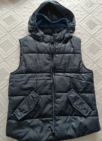 Mango 5-7 YAŞ UYUMLU MANGO MARKA ŞİŞME YELEK