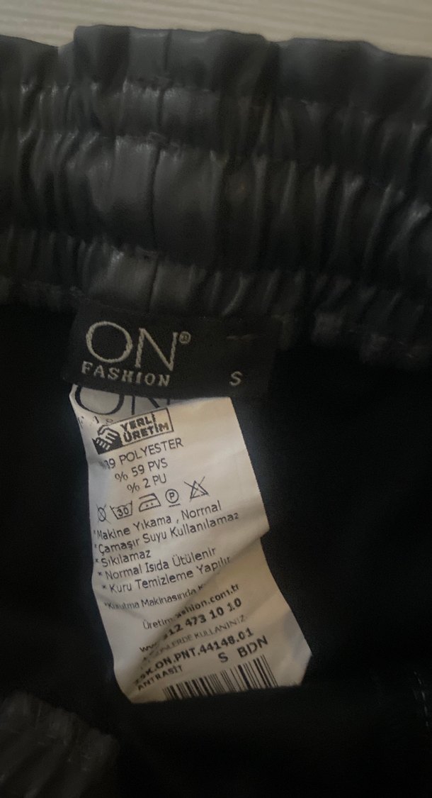 Gri renk deri pantolon lastikli - Görsel 2