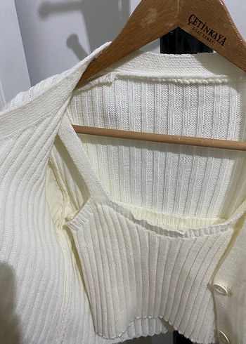 Beyaz Kısa Triko V Yaka Hırka - Görsel 10