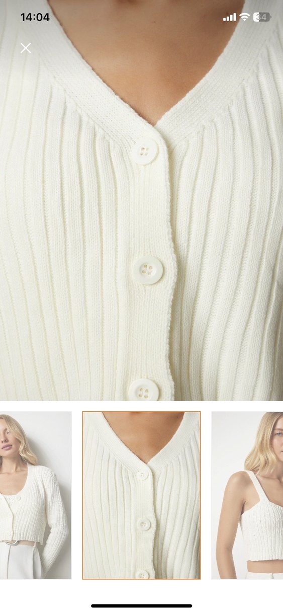 Beyaz Kısa Triko V Yaka Hırka - Görsel 3