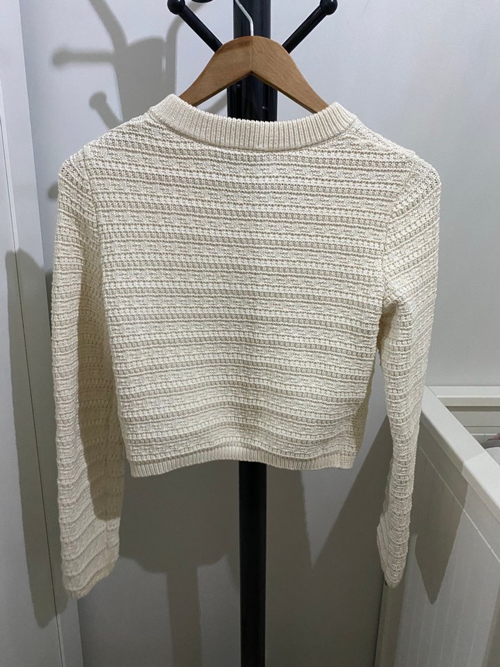 Bershka gold düğmeli hırka - Görsel 3