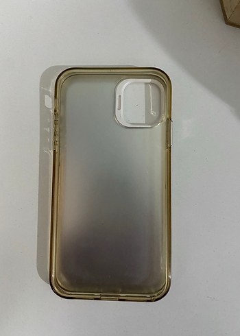 Çiçek Desenli Telefon Kılıfı - Görsel 3