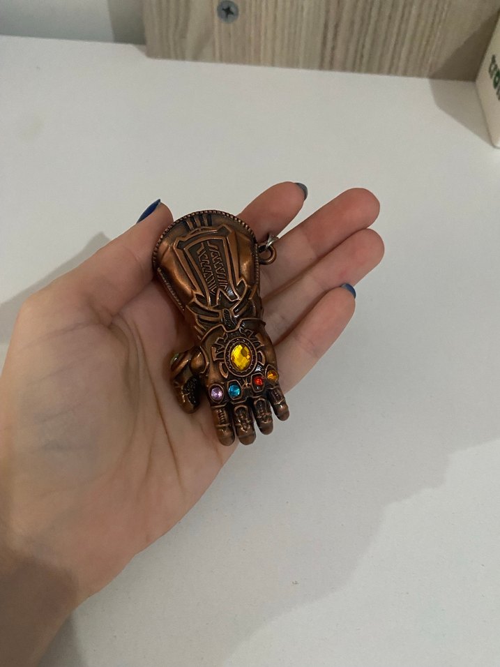 Thanos eldiven anahtarlık - Görsel 2