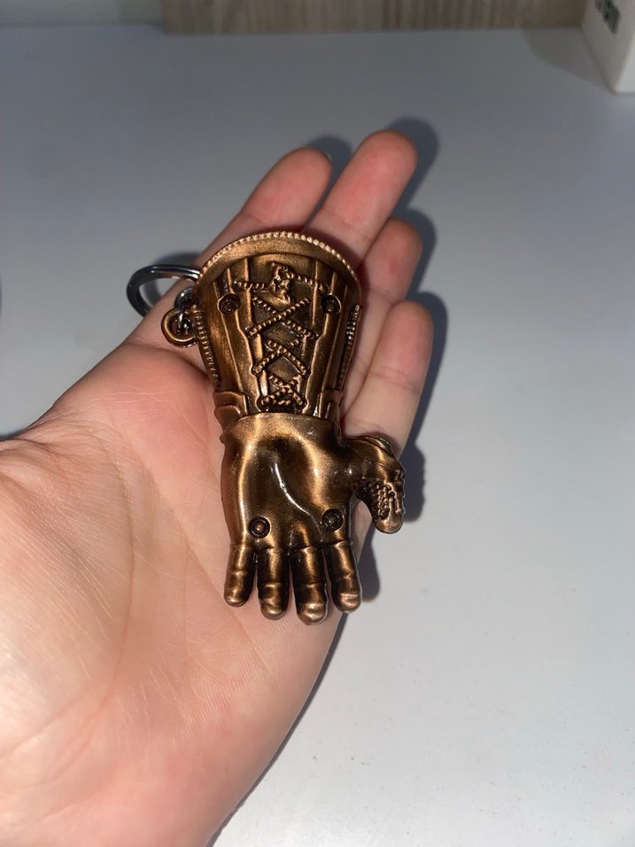 Thanos eldiven anahtarlık - Görsel 4