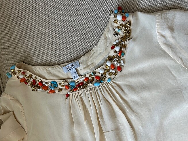 l Beden ten rengi Renk Moschino ipek bluz
