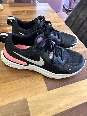 Nike kız çocuk