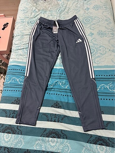 Orijinal adidas eşofman altı