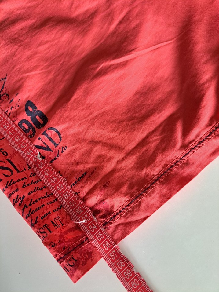 Lcw Renkli Baskılı Kemerli Kırmızı Erkek Şort - Görsel 4