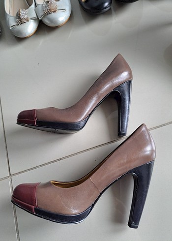 Nine West Klasik Bej Deri Topuklu Kadın Stiletto - Görsel 3