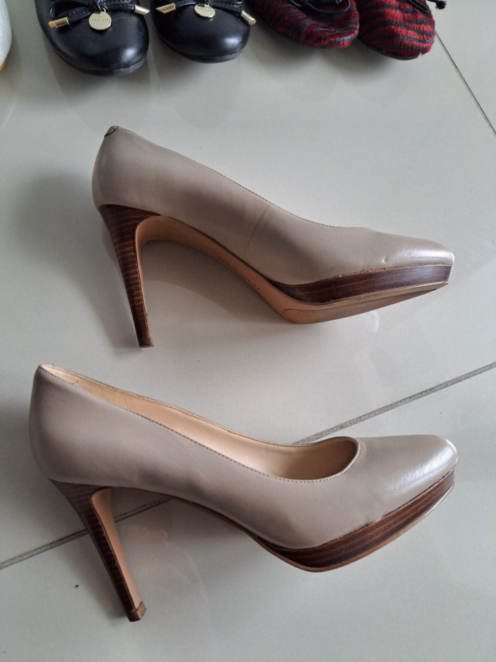 Nine West Bej Modern Klasik Stiletto Topuklu Kadın Ayakkabı - Görsel 3