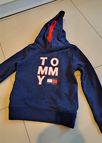Tommy Hilfiger 7 Yaş