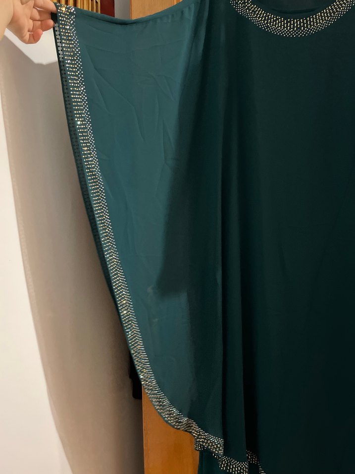 Yeşil 
Askısız iki parça abiye - Görsel 3