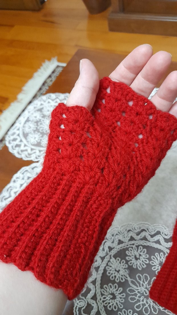 Kırmızı Örgü Kadın Eldiven - Görsel 2