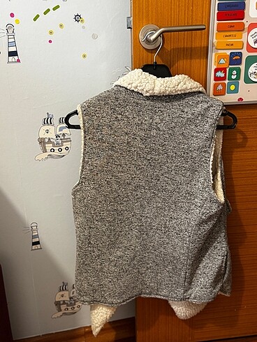 Bershka Yelek