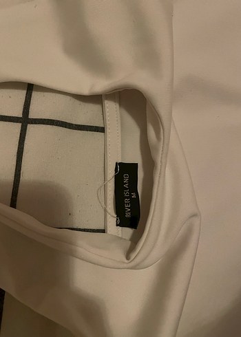 Boyundan Geçmeli Bluz - Görsel 2