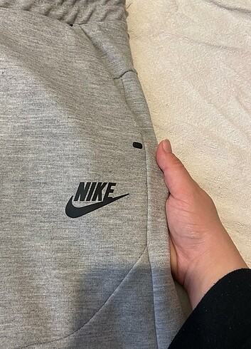 m Beden gri Renk Nike tech fleece jogger eşofman altı 