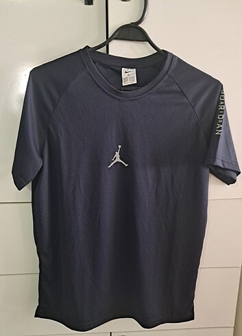 Nike ürünüdür. 