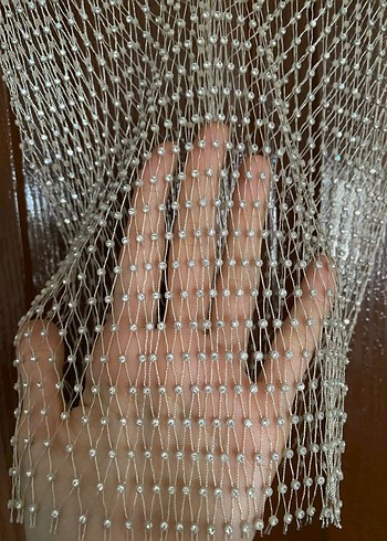 Gri Zincir Detaylı Kadın Vücut Zinciri - Görsel 3