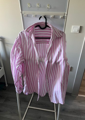 Pembe Çizgili Uzun Kollu Stradivarius Gömlek