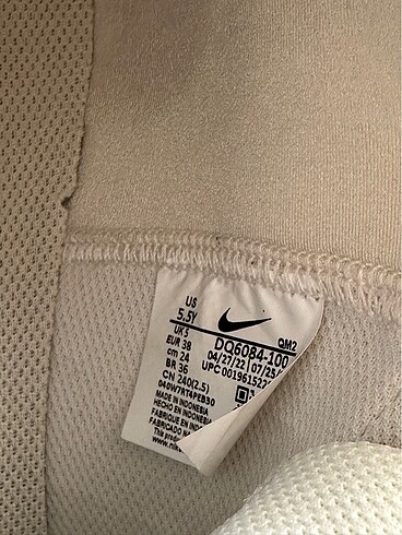 38 Beden Nike Blazer Mid '77 D