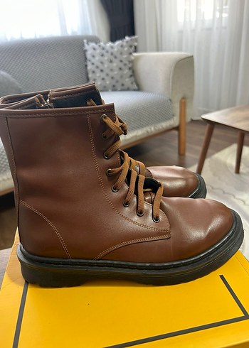 Kadın Kahverengi Deri Blok Topuklu Bot - Görsel 4