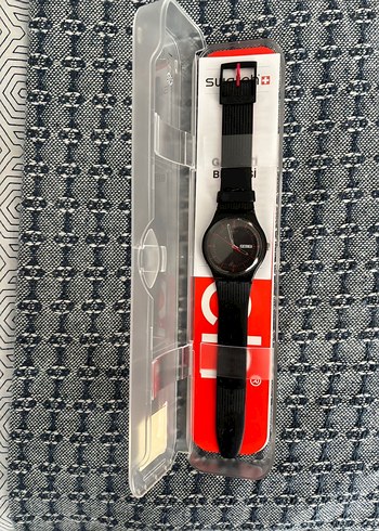 Siyah Swatch Saat,