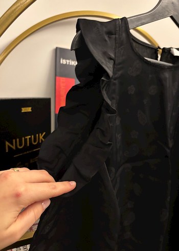 Siyah, Drapeli, Uzun, Kolsuz Gotik Elbise - Görsel 2