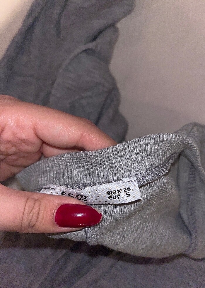 mini şortlu tulum - Görsel 2