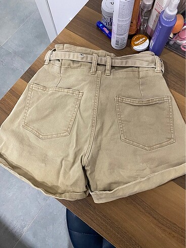 Bershka bershka bej rengi şort