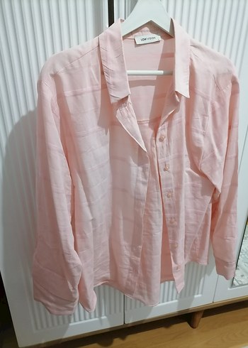 Pembe Düğmeli Uzun Kollu Gömlek
