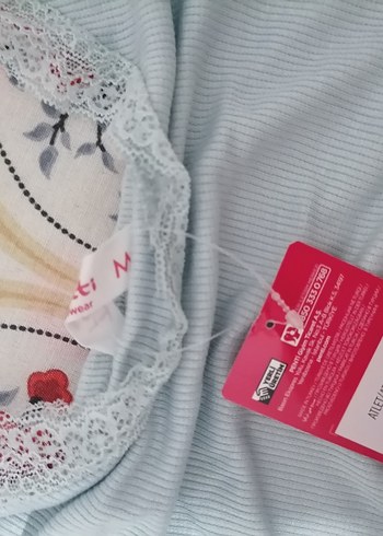 m Beden mavi Renk Dantel Detaylı Mavi V Yaka Kadın Atlet