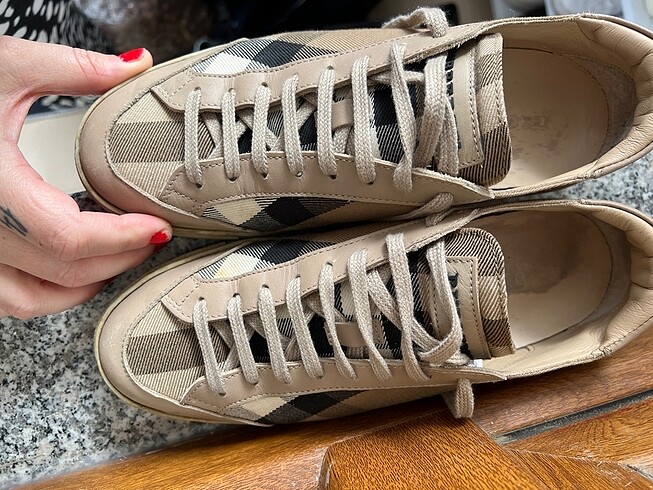 Burberry spor ayakkabı