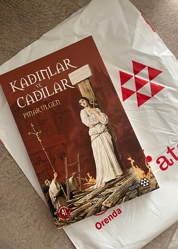 Kadınlar ve Cadılar - Pınar Ülgen Orta Çağ Avrupa Tarihi