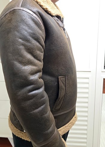 PELUŞ DETAYLI DERİ GÖRÜNÜMLÜ MONT - Görsel 6