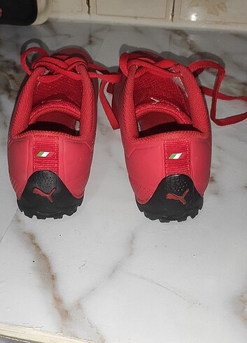 Puma ferrari