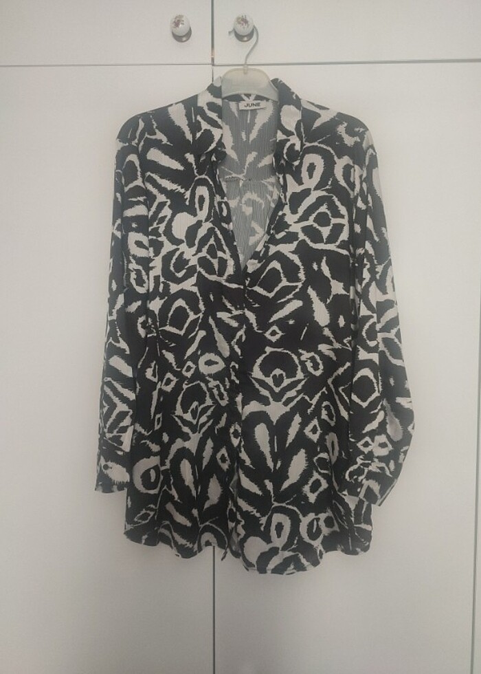 Saten gömlek  - Görsel 2