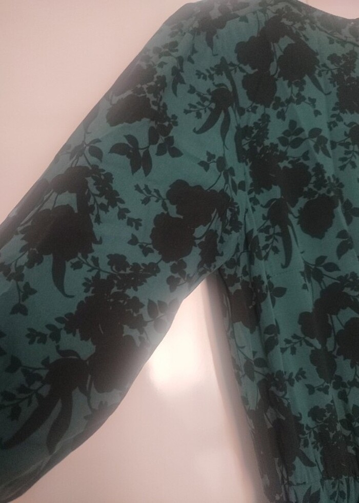 Etiketli sıfır elbise yurtdışı  - Görsel 2