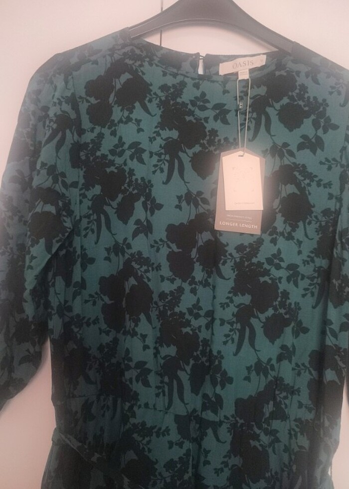 Etiketli sıfır elbise yurtdışı  - Görsel 3