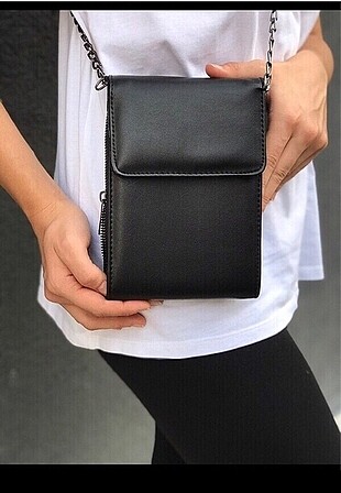 Siyah deri cüzdan çanta