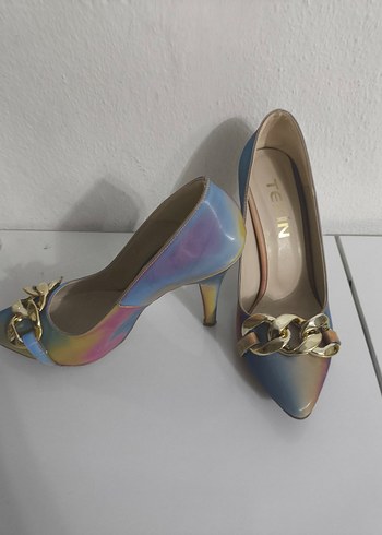39 Beden Renkli Bağlantılı Tokalı Topuklu Stiletto