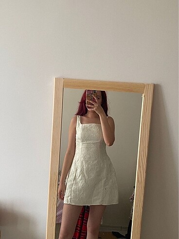 Desenli jakarlı mezuniyet nikah elbisesi - Görsel 8