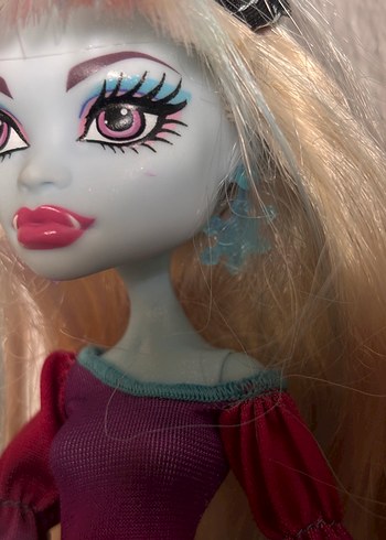 Beden Renk Monster High Music Festival Abbey