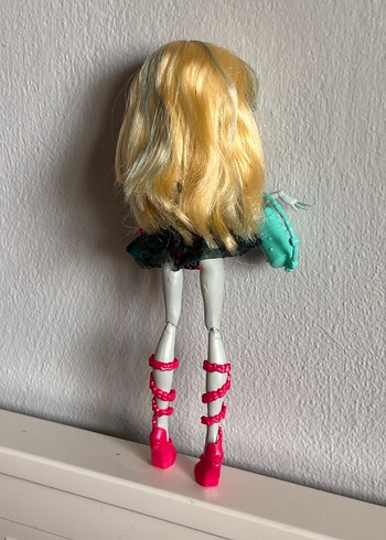 Beden Monster High Dance Class Lagoona