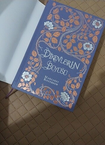  Beden Dikenlerin büyüsü kitap 