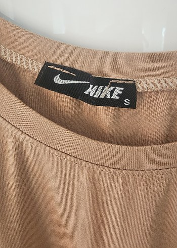 Nike Nike eşohman takımı