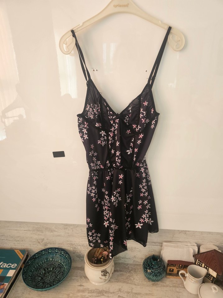 Çiçek Desenli pilaj elbisesi - Görsel 4